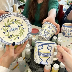 Artistic Canvas & Pottery Studio Workshop