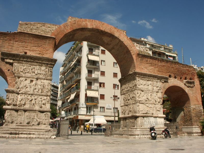 Roman Thessaloniki – Arch of Galerius in the city center