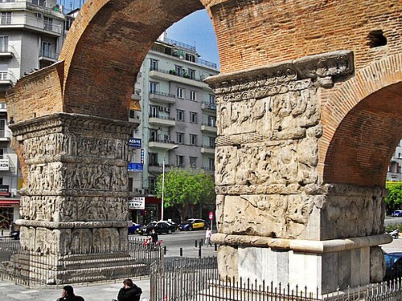 Via Egnatia in Thessaloniki – Arch of Galerius near the ancient Roman route