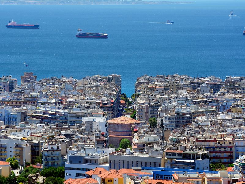 Sephardic Jews in Thessaloniki – historic city and Mediterranean port