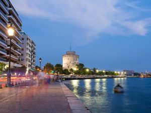 History of Thessaloniki – White Tower on the city waterfront